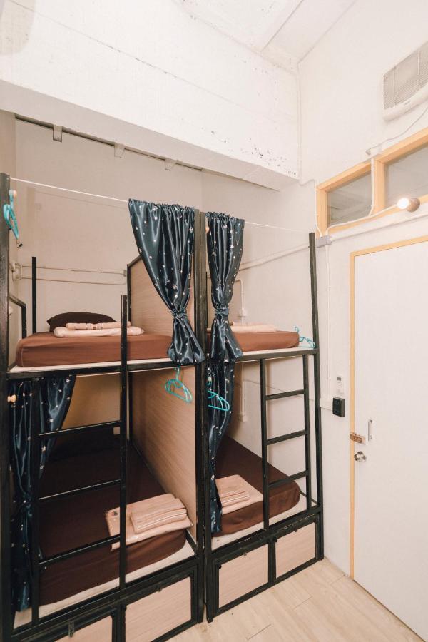 Liberta Hostel 曼谷 外观 照片