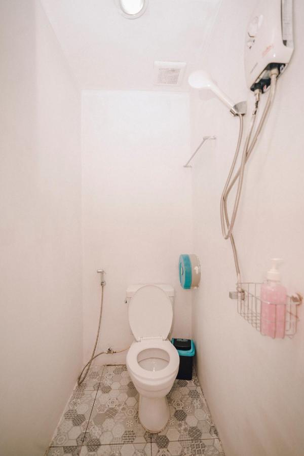 Liberta Hostel 曼谷 外观 照片