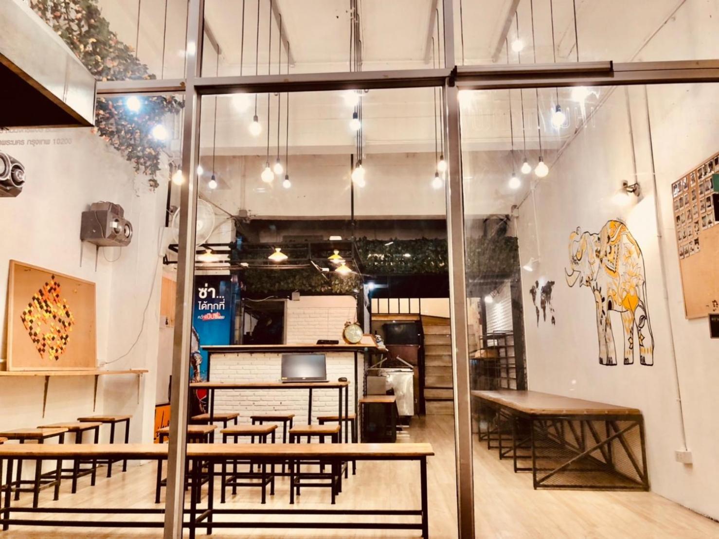 Liberta Hostel 曼谷 外观 照片
